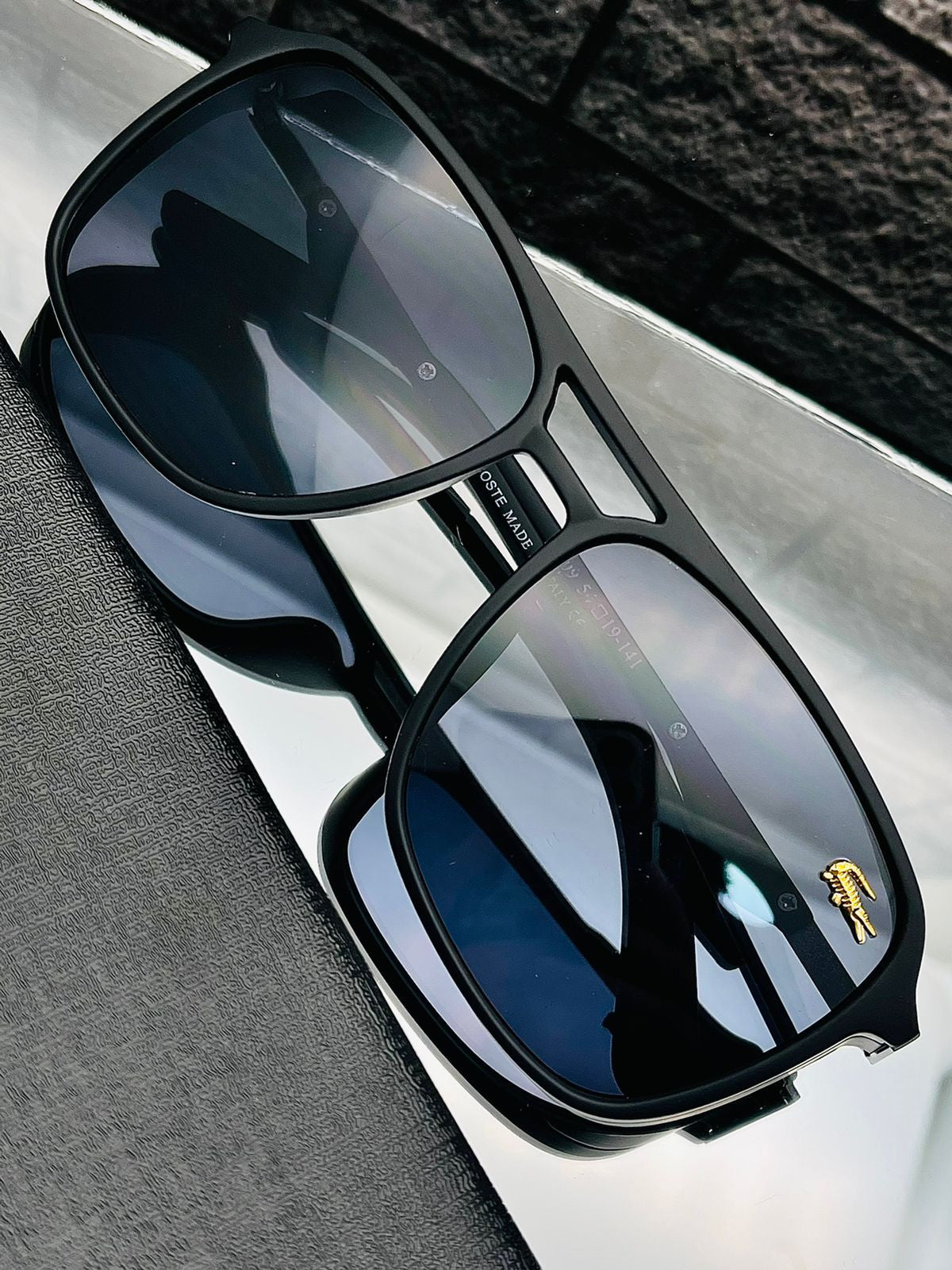 LAZAMINTO - GAFAS LACOSTE 🐊 Compra ahora y experimenta la calidad incomparable de estas Gafas de Sol.